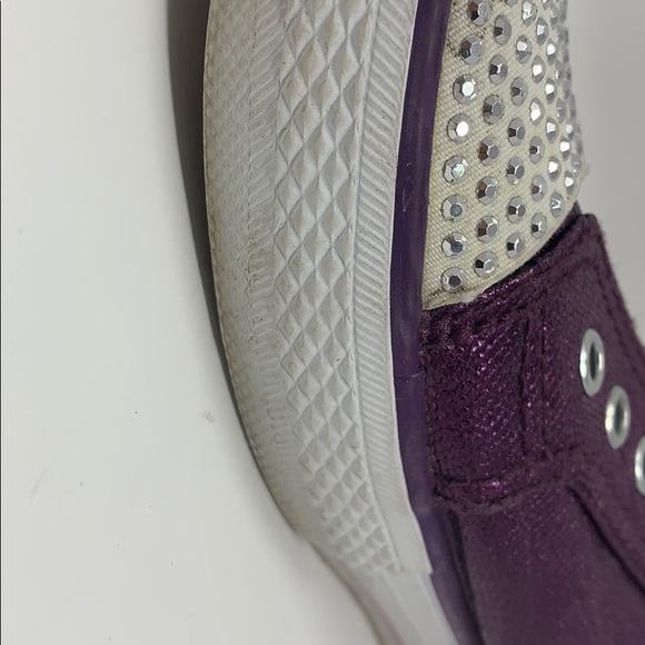 Purple bling woman’s gym shoe; good condition - Picture 14 of 16
